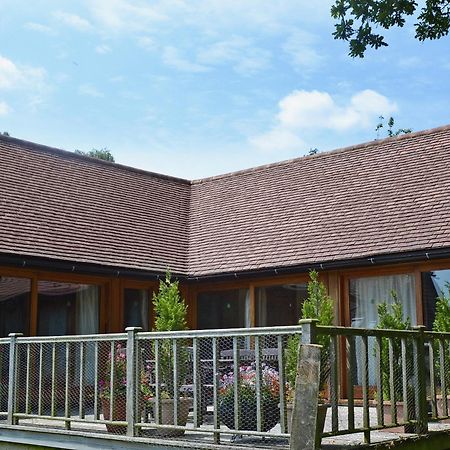 The Old Packhouse Villa Steyning Exterior photo